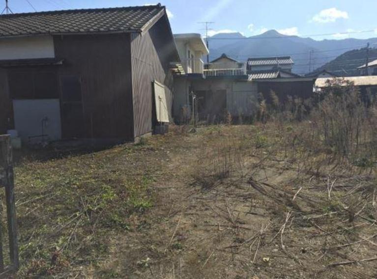 西条市中野甲　土地　900万円