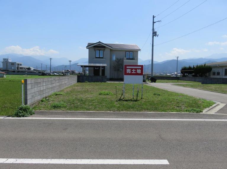 西条市石田　③号地　396万円