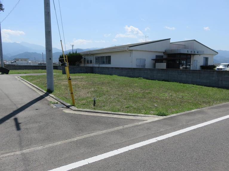 西条市石田　④号地　400万円